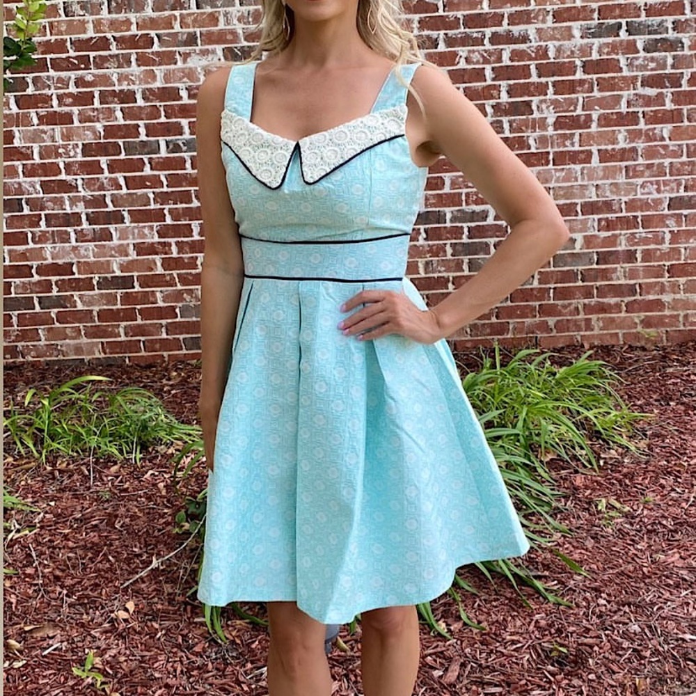 Ryu mint crochet black strappy fit flare dress NWT